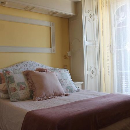 B&B Le Sorelle Naples Exterior photo